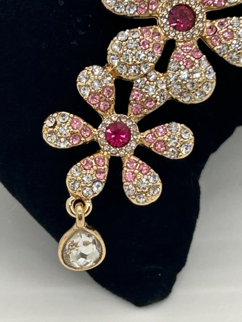 Isaac Mizrahi Gold-Tone Crystal & Pink Daisy Brooch Pin With Teardrop Accent - Picture 13 of 13